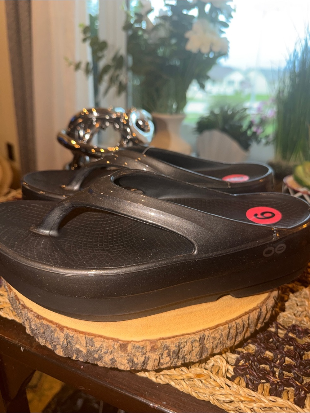 OOFOS OOmega OOlala Stardust Platform Recovery Sandals Women’s Size 6 EU 37 - Picture 4 of 9